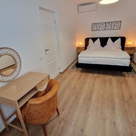 Maximus Apartments Σιγκισοάρα Εξωτερικό φωτογραφία
