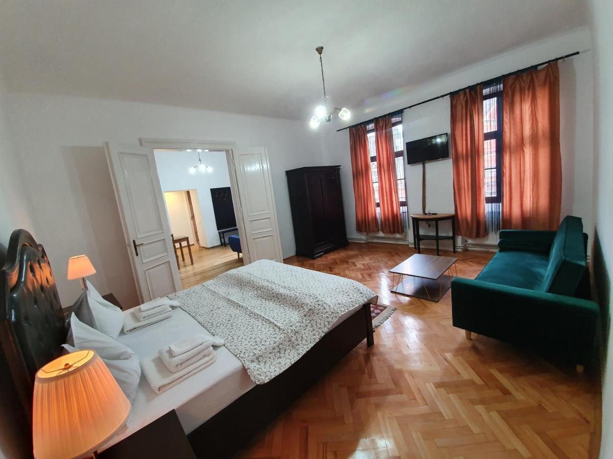 Maximus Apartments Σιγκισοάρα Εξωτερικό φωτογραφία